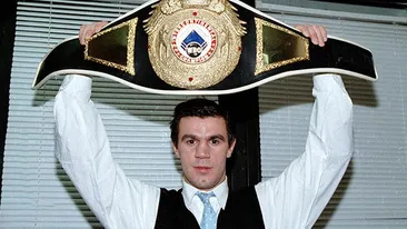 Mihai Leu a ajuns cu masina in rau. Vezi ce a patit campionul mondial la box