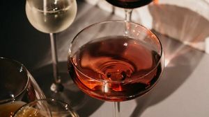 (P) Arome și tradiție: ce trebuie să știi despre coniac și whisky