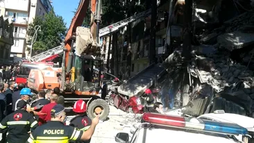 Un bloc de cinci etaje s-a prăbușit în Georgia. Trei adulți și un copil au fost salvați de sub dărâmături