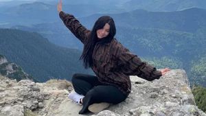 Familia Mariei Diana din Iaşi, reacţie halucinantă: "Nu ştim nimic! Mama ei e în Italia" VIDEO