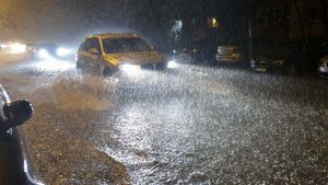 România, "măturată" de ploi. Meteorologii Accuweather anunță data exactă când vin ploile în București și în celelalte orașe