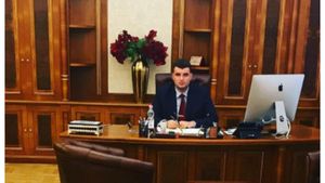 Noi detalii ies la iveală din ancheta care-l vizează pe Victoraș Micula. Beizadeaua îl certa pe șeful IPJ Bihor că-l opresc mascații în trafic