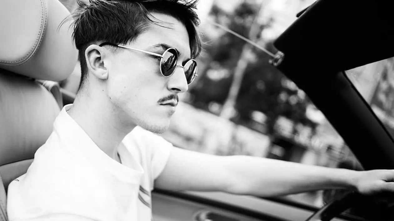 VIDEO Câștigătorul de la ”Românii au talent” a mărturisit că este bisexual. Emil Rengle: ”E greu să fii gay ...”