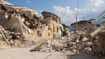 Bilanțul tragediei din Indonezia a depășit 1.900 de morți