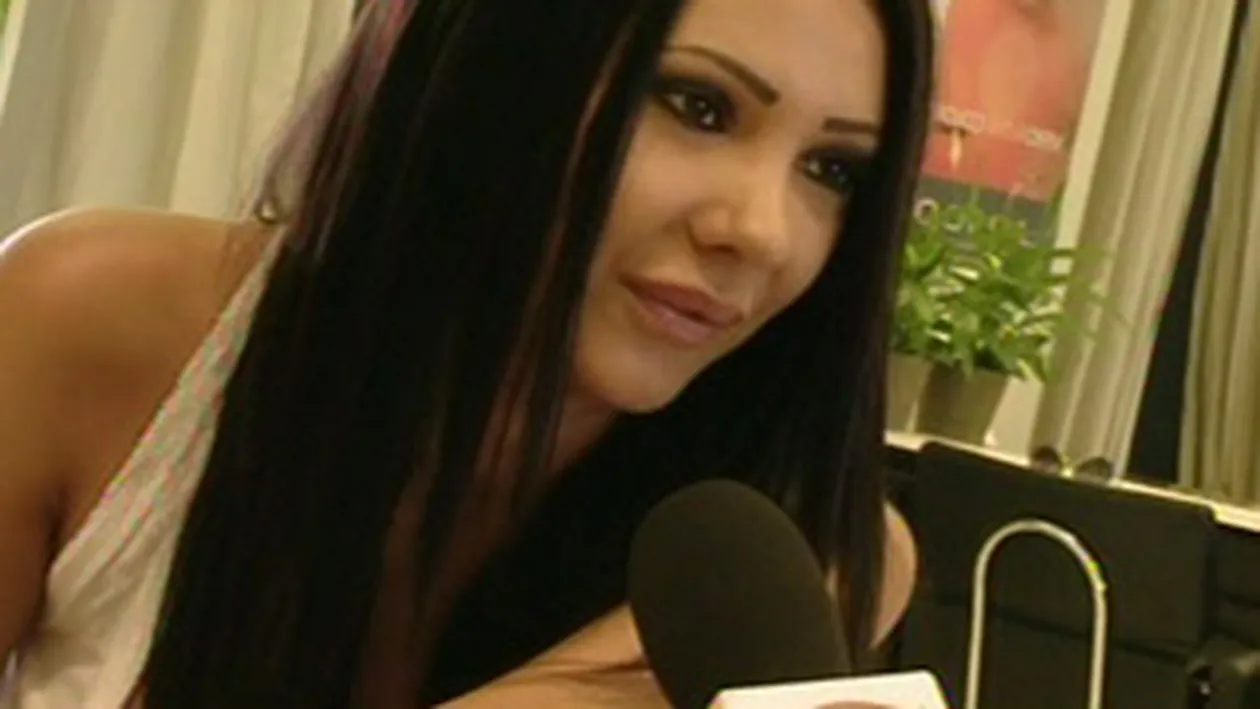 Alexandra Enachescu a petrecut sapte zile in Marbella, cu iubitul: A costat cam cat un weekend la mare in Romania