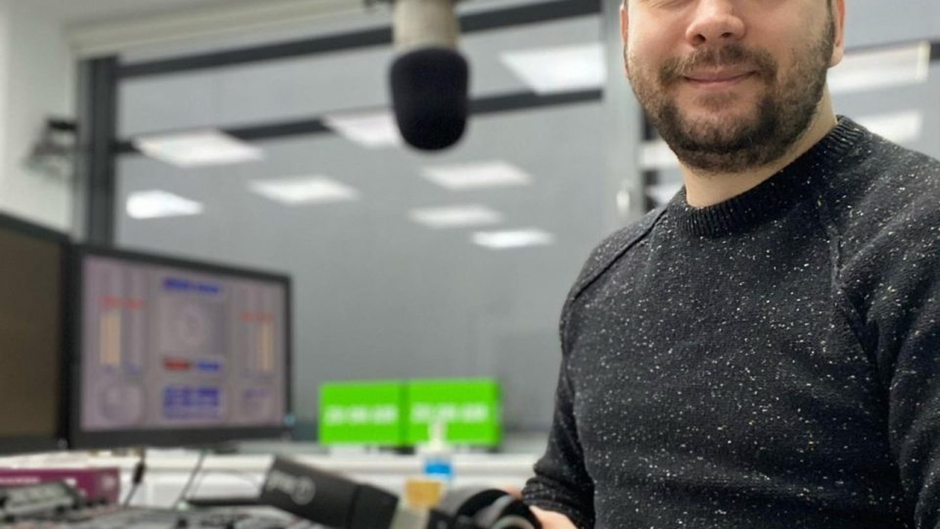 1000 de Euro au plecat astăzi de la ZU în cadrul concursului „Ascult Radio ZU"