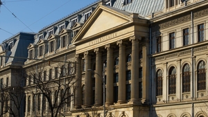 Facultățile care îți pot aduce un salariu peste medie. Domeniile cu viitor până în 2030