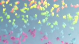 VIDEO Nu ai mai vazut niciodata asa ceva! Vezi cum arata un spectacol de artificii ziua!