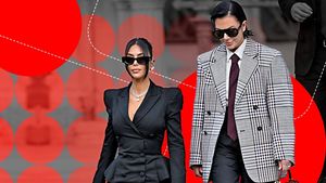 La 69 de ani, o vedetă și-a făcut "transplant de față" și a devenit dublura fiicei sale: ”Chirurgul lor chiar e bun, arată bombă!”