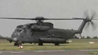 Explozie la bordul unui elicopter al NATO, in Afganistan! Un soldat a murit, iar alti sapte sunt grav raniti!