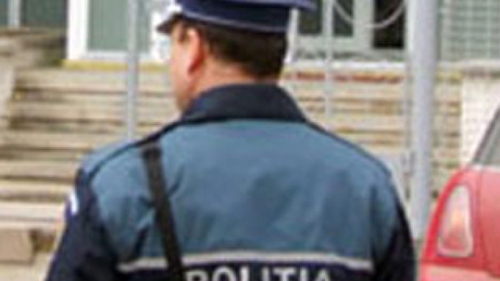 Râzi cu lacrimi! Ce a incercat să facă un politist din Craiova cu spaga, după ce a fost că lua mită!
