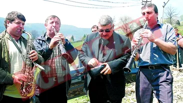 Prigoana, campanie cu taraf