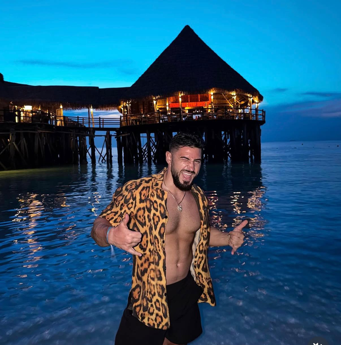 Bogdan Mocanu a rămas fără insulină în Zanzibar- sursa- social media