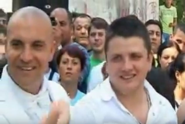 Nebunu și Bibiloi au început ca prieteni, dar acum se află în conflict