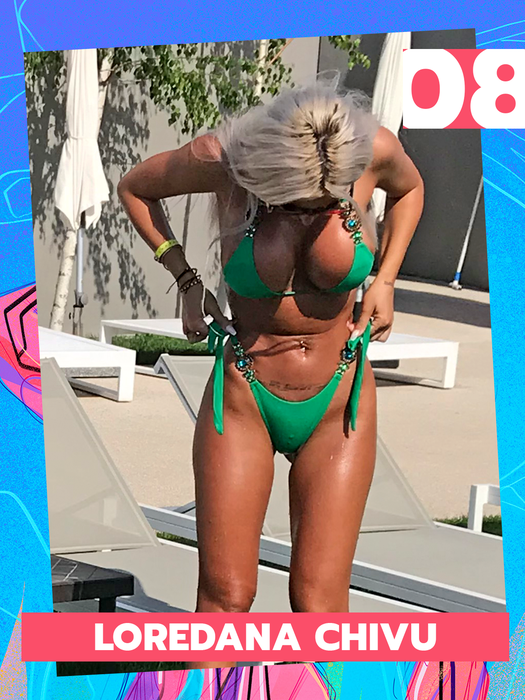 Top 50 de vedete puse în “dificultate” de bikini și sutien. Bianca Drăgușanu, Loredana Chivu, Daniela Crudu și-au băgat mâna și…