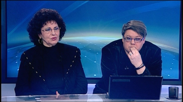 Fuego și Irina Loghin au ajuns într-un jurnal TV… cu peripeții. Cum s-au descurcat artiștii la pupitrul  știrilor