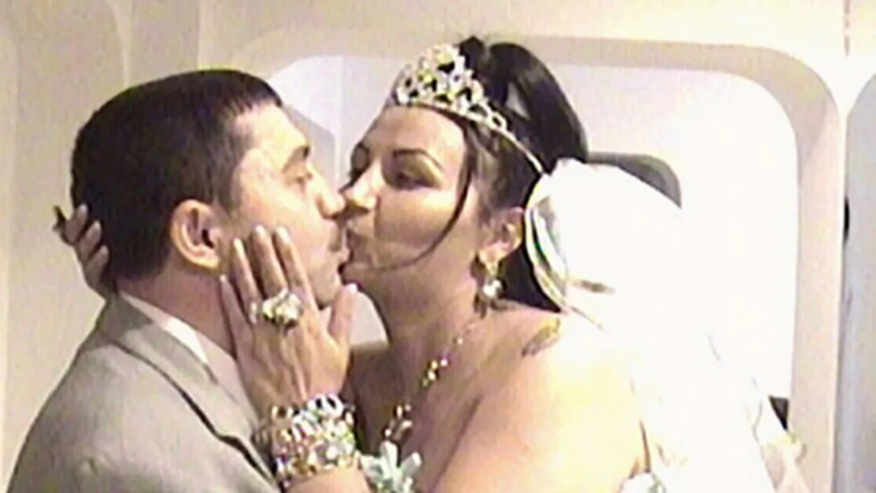 Rasturnare de situatie! Nicolae Guta i-a scos lucrurile Narcisei din casa cumparata de el! Ce se intampla acum intre cei doi