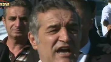 Cine a fost calcat pe picior in biserica? Afla cine va fi cocosul in familia Borcea