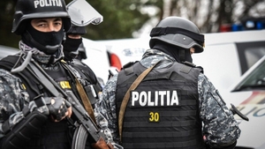 Apel 112: ”Mă omoară!” Polițiștii au rămas mască! O bombă sexy a …