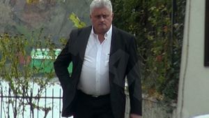 Şeful ADP 1, combinaţie într-un separeu cu un ”senior” din garda veche!