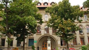 Probleme la Colegiul ”Gheorghe Șincai” din Capitală. Unitatea de învățământ ar fi „ascuns” un caz de coronavirus
