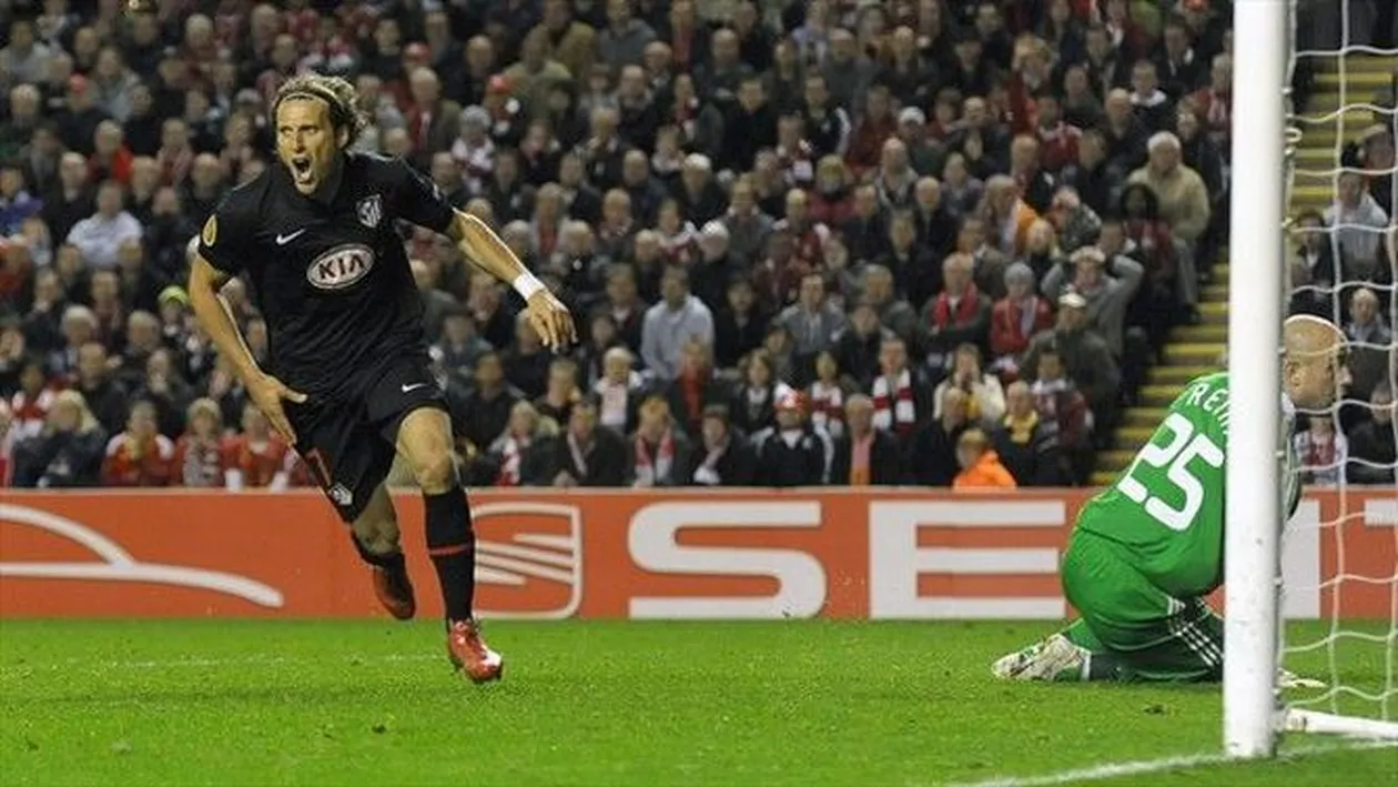 Diego Forlan a eliminat-o pe Liverpool! Atletico Madrid - Fulham, in finala Europa League!