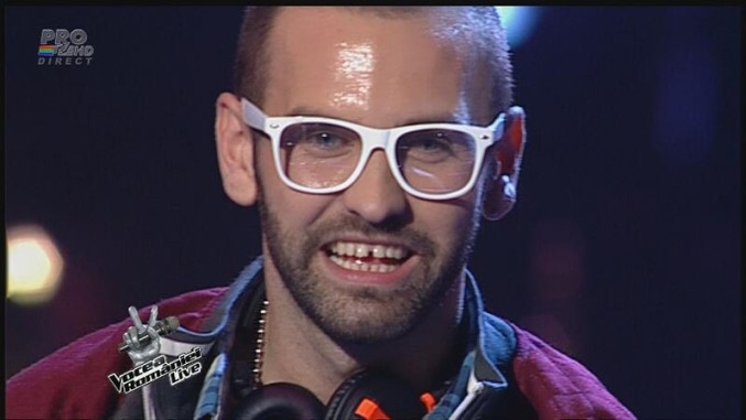 Nu o sa il recunosti nici in 1000 de ani! De la adolescentul rebel la rapper-ul ce a frant inimi dupa show-ul "Vocea Romaniei"!