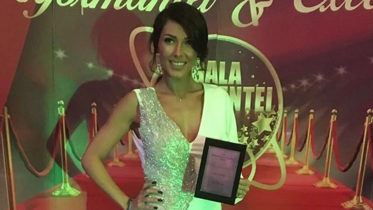 Ilinca Vandici, fără lenjerie intimă la petrecerea de azi-noapte?!