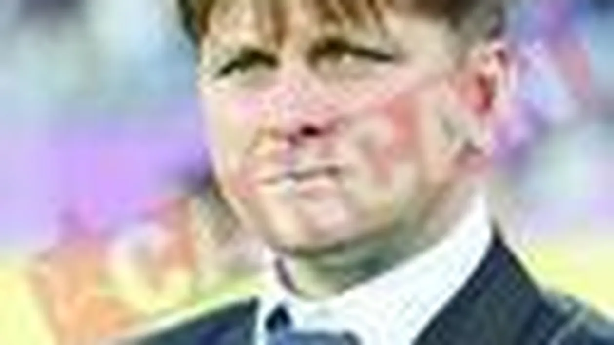 Uhrin Jr. a blocat primele jucatorilor