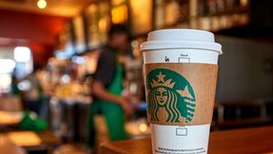 Mesajul haios pe care l-a primit o clientă de la un angajat Starbucks. Femeia a rămas mască