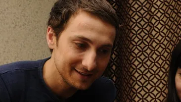 Ea este femeia care l-a facut barbat pe Dani Otil! Povestea este INCREDIBILA