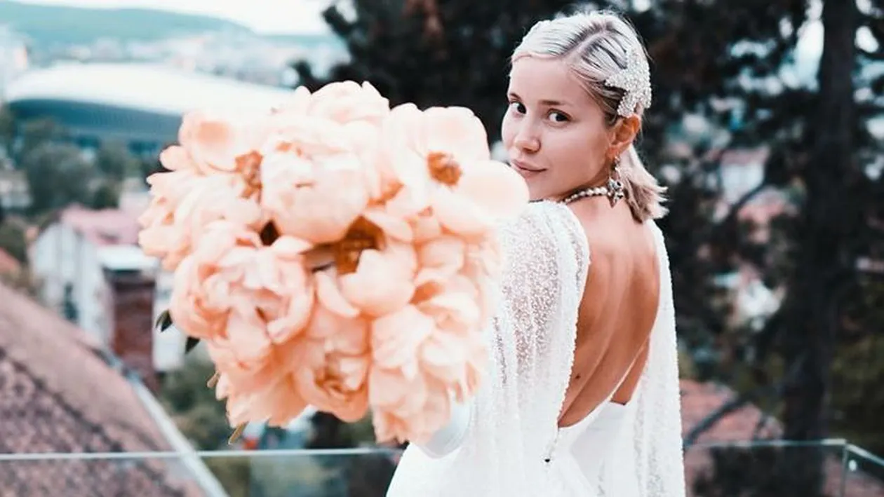 Alina Ceușan a dezvăluit ziua în care va naște! Cât de mult i-a crescut burtica de gravidă