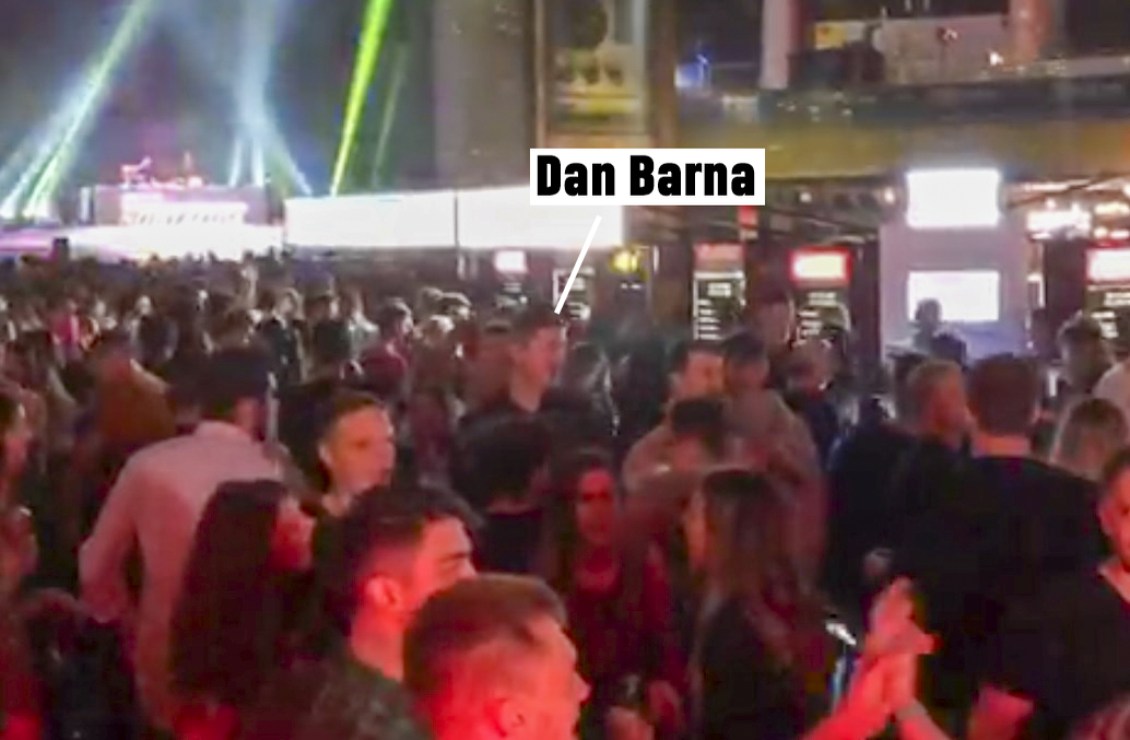 Dan Barna s-a distrat la Nostalgia