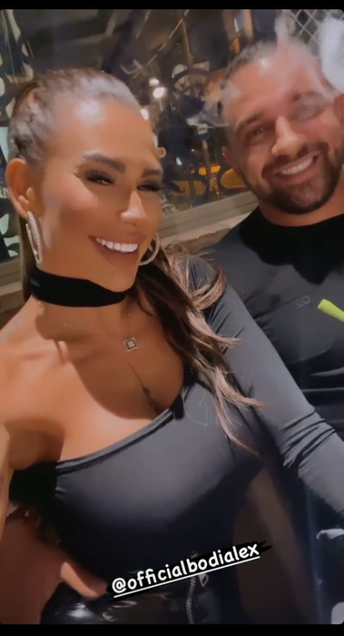 Alex Bodi și Bianca Iordache și-au asumat relația! Musculosul nu își poate ține mâinile “cuminți” în preajma șatenei sexy | FOTO