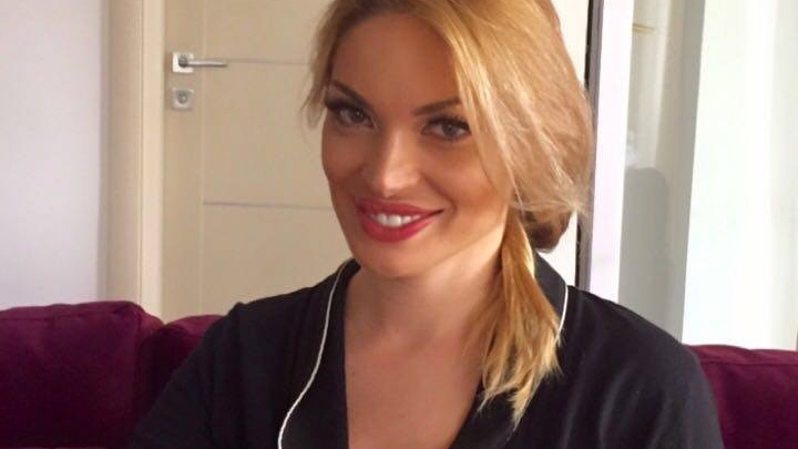 Acesta este programul de slăbit al VALENTINEI PELINEL! Cum se recuperează după naştere iubita lui Cristi Borcea!