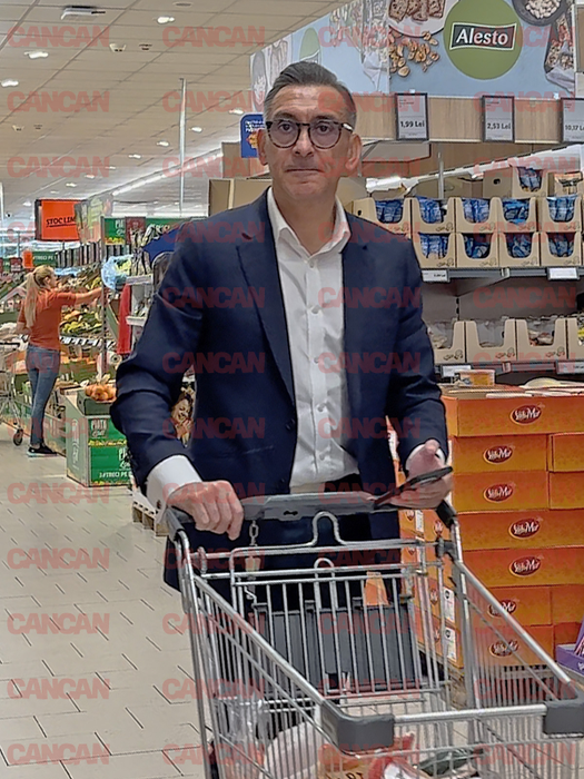 Ilie Dumitrescu a mers la supermarket pentru a face niște cumpărături