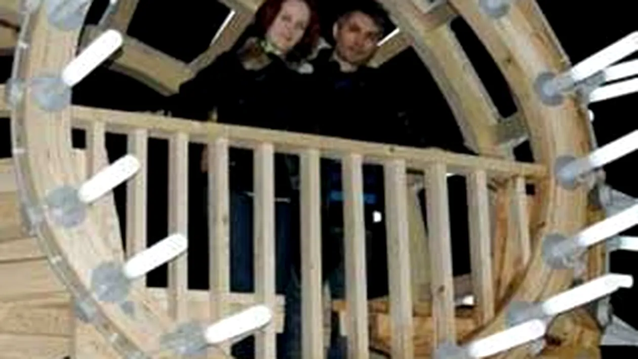 Ioana Maria Moldovan a sarbatorit iubirea la 120 metri  sub pamant!