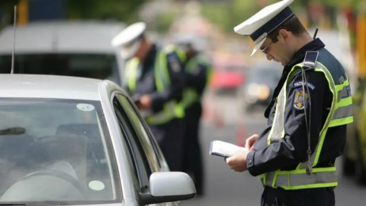 Un bărbat a sunat la 112 să spună că polițiștii care l-au amendat sunt în stare de ebrietate, dar tot el a fost din nou amendat