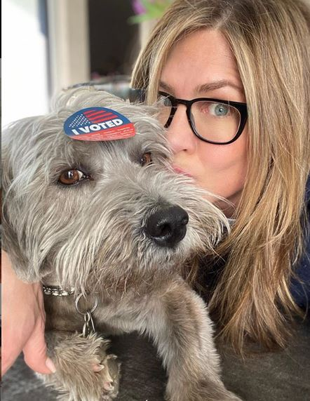 Jennifer Aniston a scos la licitație o poză în care apare complet goală! Banii vor fi folosiți pentru o cauză nobilă și a dezvăluit care este aceasta