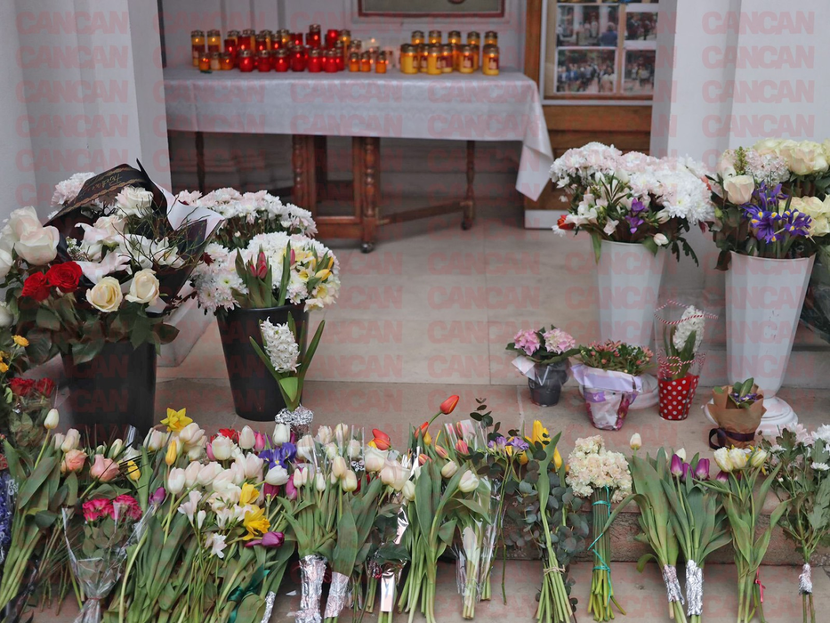 Imagini de la Biserica Albă, unde este depus trupul neînsuflețit al lui Mihai Șora / foto: CANCAN.RO