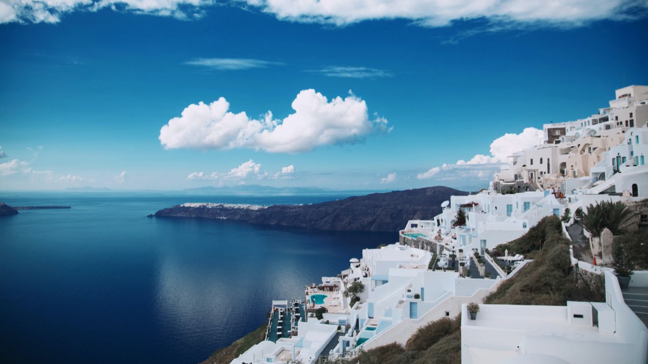 Vacanță de coșmar pentru o familie de români! Ce au putut să găsească la cazare: ”Au devenit agresivi!”