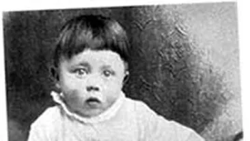 Dan Negru, inmarmurit de o poza! VEZI AICI cum arata copilul Adolf Hitler!