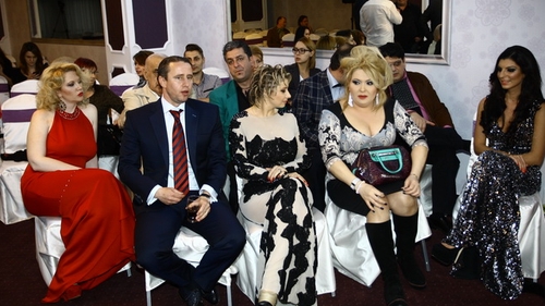 Oana Lis este de nerecunoscut! Dupa ce s-a vazut nemachiata, blonda a apelat la o mega-transformare!