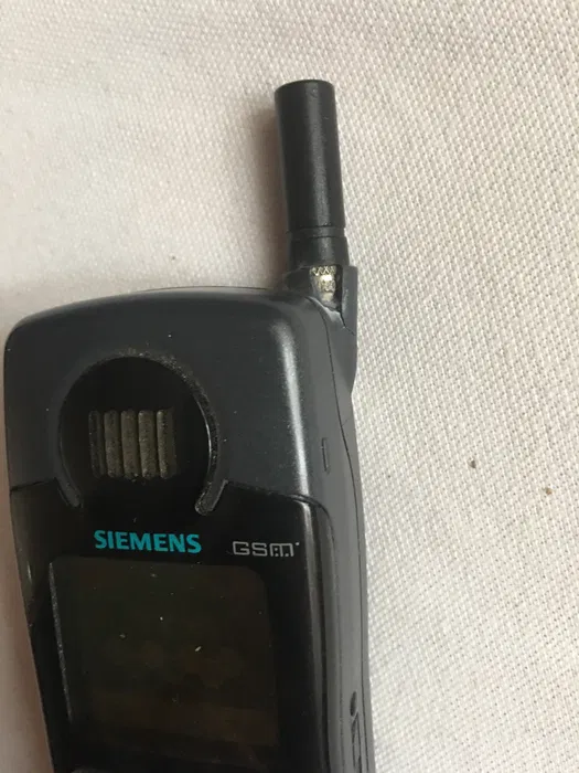 Telefonul Siemens S10. Foto: OLX