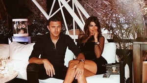 Dragoș Săvulescu si Angela Martini au devenit părinți! Ce mesaj a transmis proaspăta mămică pe reţelele de socializare