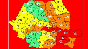 ANM a emis o avertizare meteo! Ploi torențiale și descărcări electrice