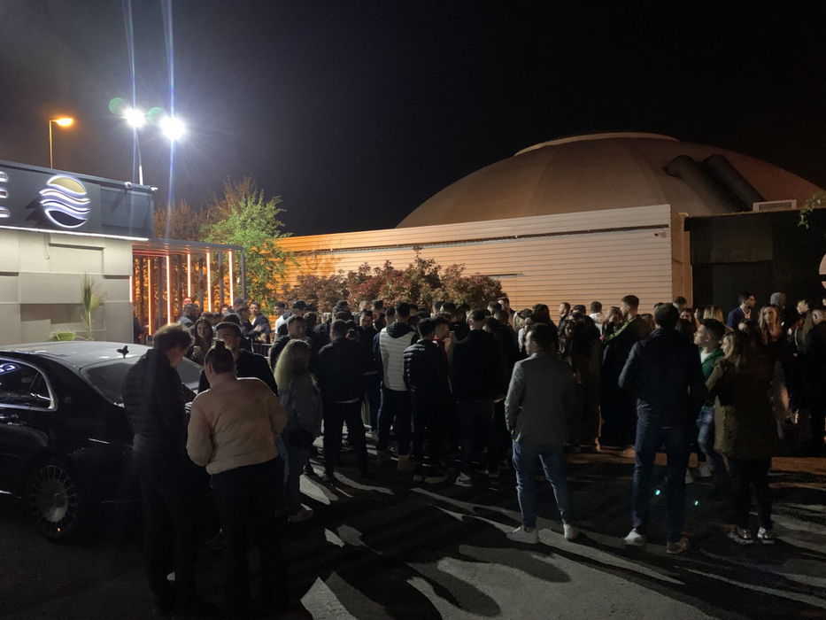 "Cartierul general" al petrecerii de 1 Mai de la Mamaia s-a mutat, de la Loft și Nuba, la Breeze (Foto: CANCAN.RO)