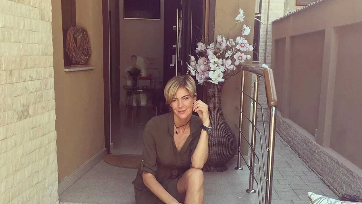 Roxana Ciuhulescu se gândeşte la o nouă relaţie, la o lună după divorţ. ”Mimam...”