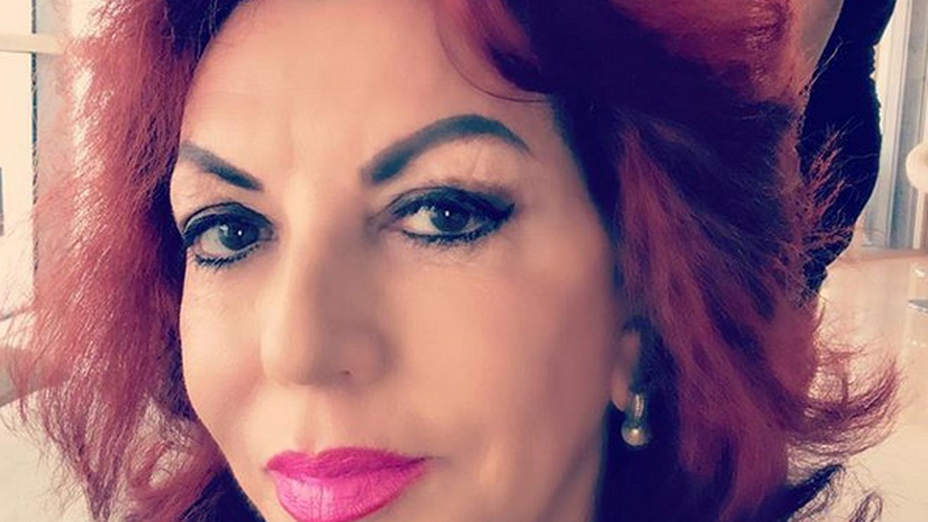 EXCLUSIV. Dramele nu se mai opresc! În următoarele luni... Carmen Harra anunţă moartea Regelui Mihai şi a unui celebru artist din generaţia veche!