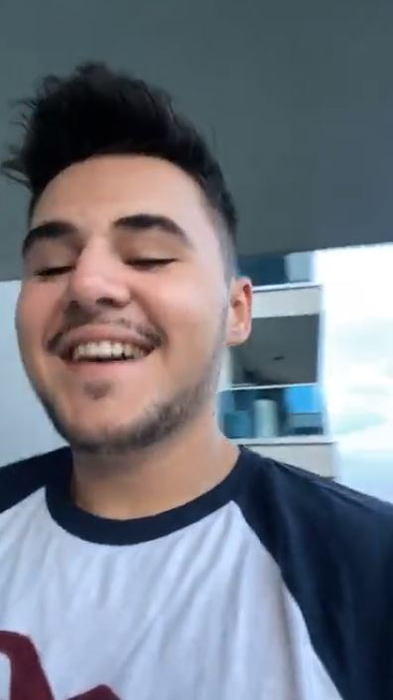 Primele imagini cu Mario Fresh după ce a fost bătut la mare! Cum arată fața lui: “Ați văzut filmări, o să-i lăsăm pe cei de la putere să își facă treaba”